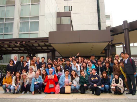 学生交換事業集合写真