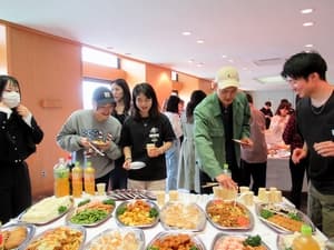 学生交換事業歓迎昼食会