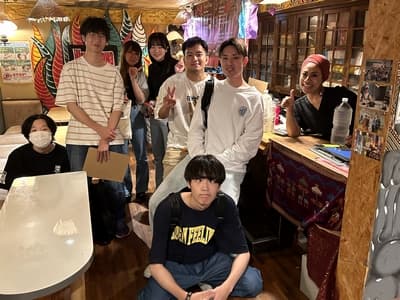 ハラールショップ「ワルンジャワ」にて