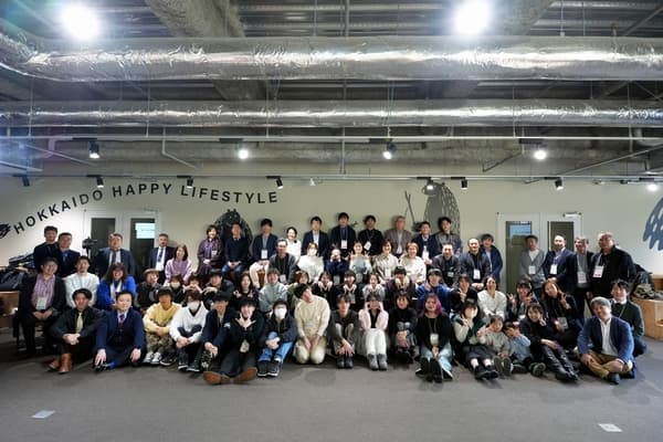 昨年度最終発表会の際の集合写真