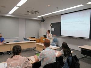 日本語研修および日本学研修の講義