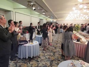学生交換事業送別会拍手