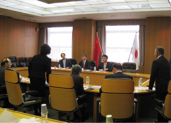 表敬訪問