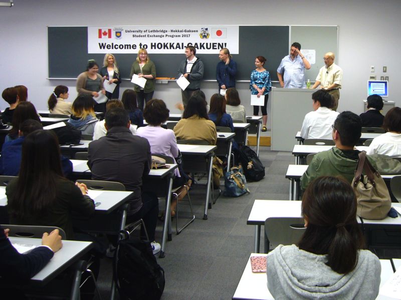 学生交換事業対面式風景