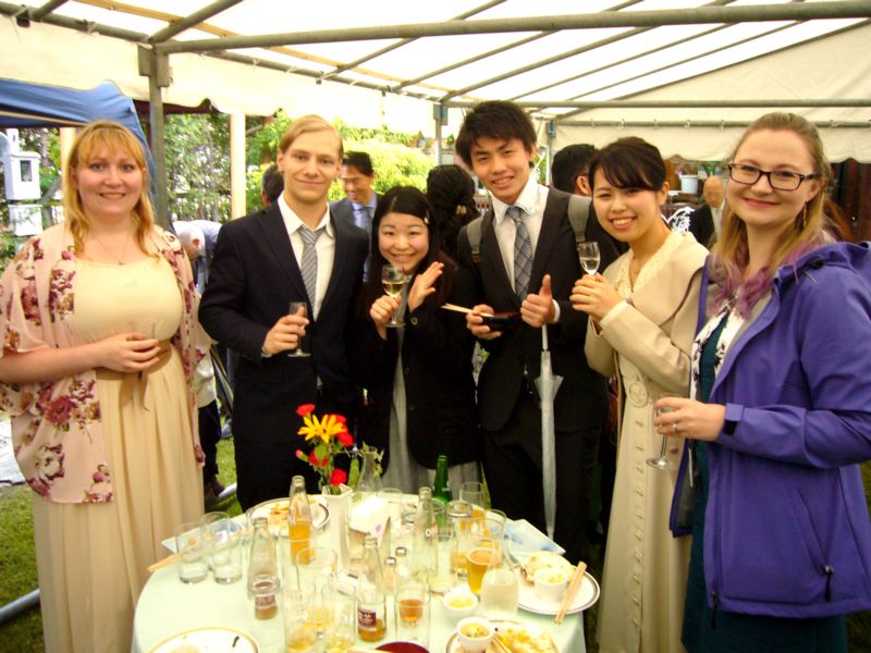 学生交換事業歓迎夕食会集合写真