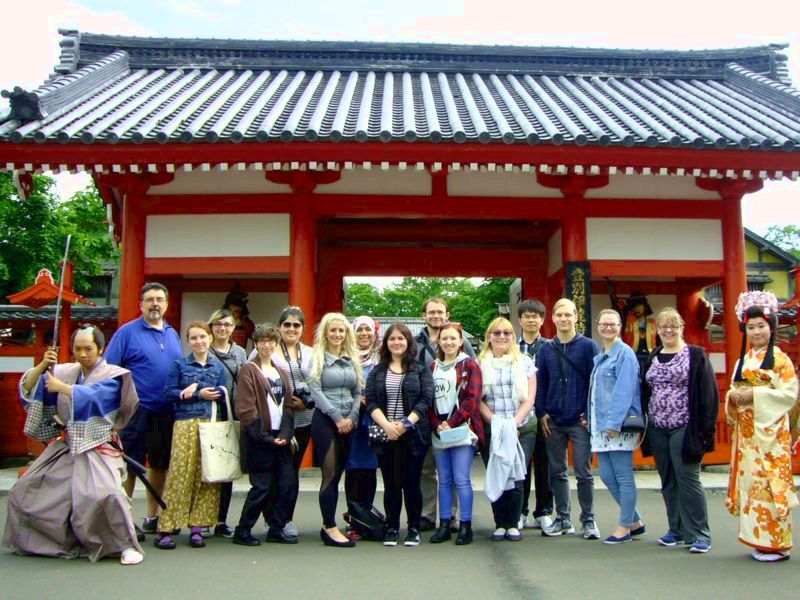 学生交換事業集合写真